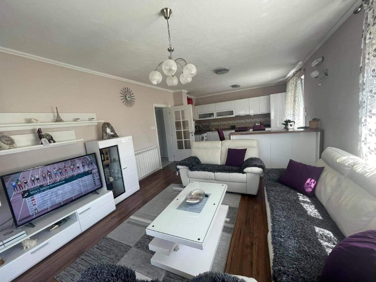 Guest House Paradise Kolašin Extérieur photo